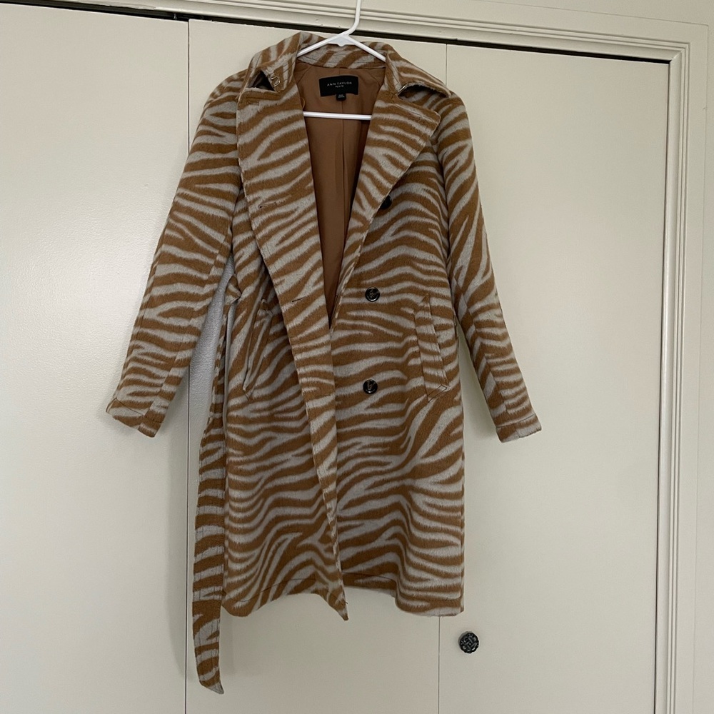 Gorgeous Tiger Print Belted Coat